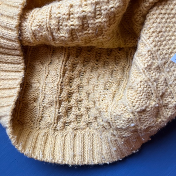 Mini Boden cable knit goldenrod sweater 3-4Y - Picture 6 of 6